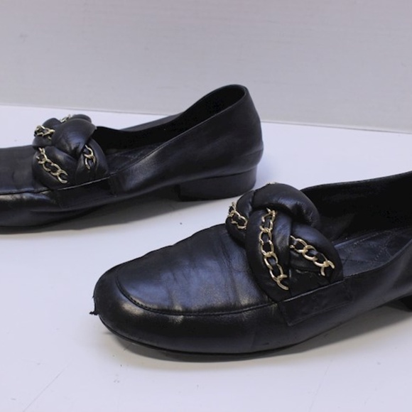 CHANEL Chain and leather loafers size 40 - Picture 6 of 6